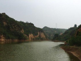 万峰润龙湾钓鱼技巧（探秘湾区独特钓鱼技巧）