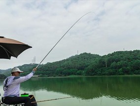 秋冬降温野钓技巧（钓友必备）