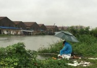 深山暴雨钓鱼技巧（雨中寻宝）