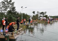 野钓滑口青鱼技巧（掌握成功钓滑口青鱼的窍门）