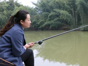 清明后自然水域垂钓技巧大揭秘（高效钓鱼方法让你畅享垂钓乐趣）