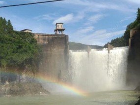 水底钓鱼的乱石多技巧（乱石多水底钓鱼的高效技巧与经验分享）