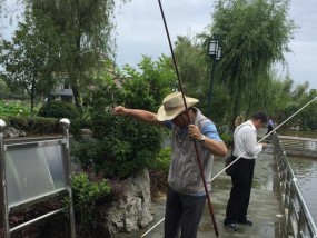 冬季水库钓鱼技巧（冬雨季水库钓鱼的窍门和技巧）