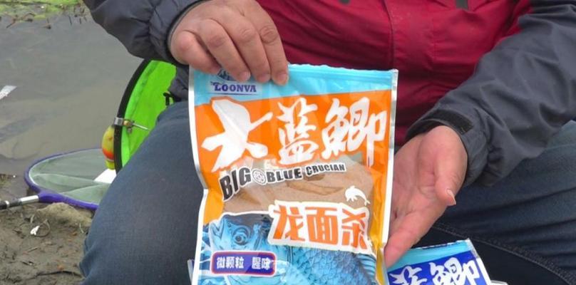 可乐加蓝鲫钓鱼技巧（用可乐引诱蓝鲫的钓鱼技巧）  第3张