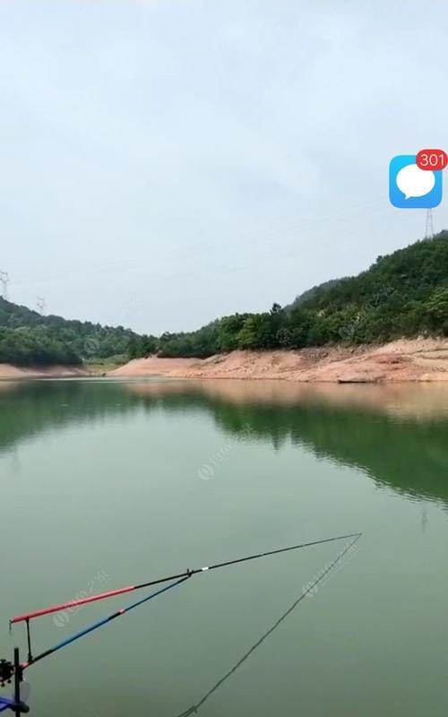 小溪野钓技巧详解（掌握技巧轻松享受钓鱼乐趣）  第1张