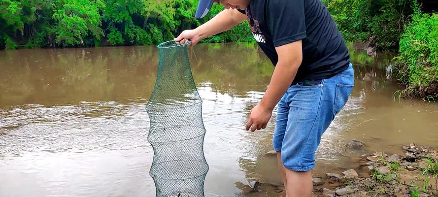 涨水河沟钓鱼技巧（提高钓鱼成功率的实用技巧）  第2张